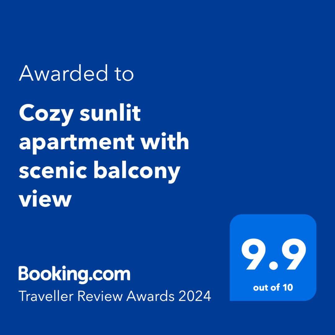 Cozy Sunlit Apartment With Scenic Balcony View Тирана Экстерьер фото